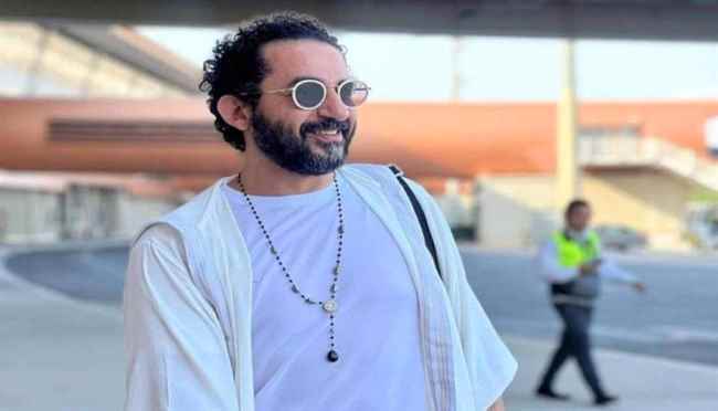 النجم أحمد حلمي يدافع عن نفسه أمام جمهور "منتدى الإعلام العربي"