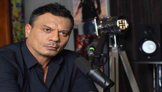 الفنان عباس أبو الحسن يردّ على اتهامه بعدم تكفله بعلاج ضحيتيه