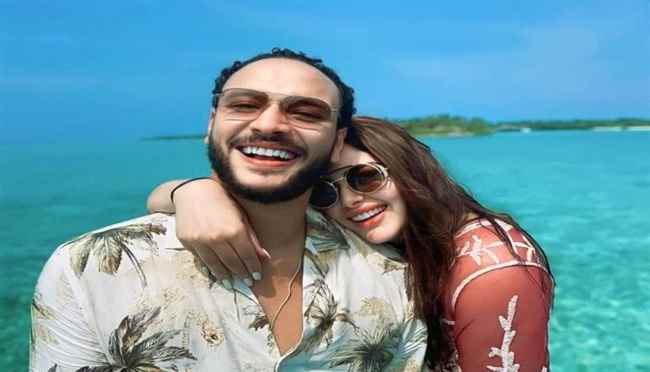 الموسيقار هاني مهنا يتحدث عن أنباء انفصال ابنته هنادي عن أحمد خالد صالح