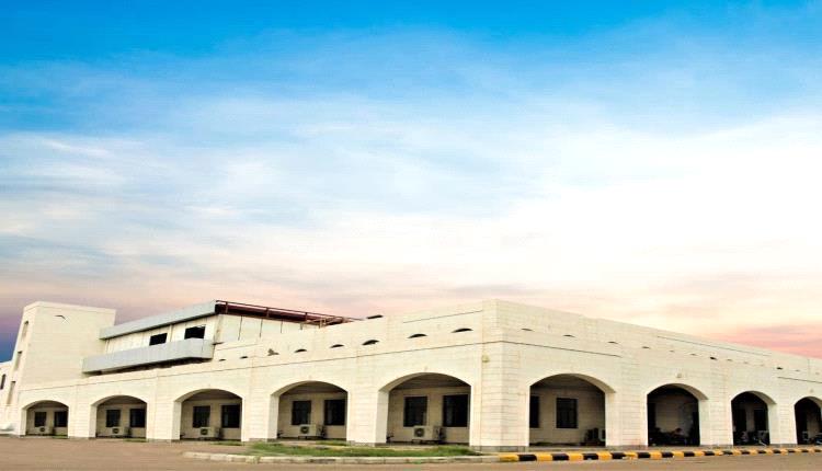 وزارة المالية تعلن إطلاق تعزيزات مرتبات شهر مايو للقطاعين المدني والعسكري والمتقاعدين
