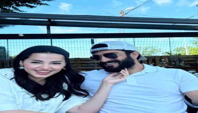 الظهور الأول لعاليا إبنة رحمة رياض