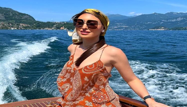 عارضة الازياء نيكول سعفان تكشف عن تجربتها الأولى في التمثيل مع زوجها المخرج طارق العريان