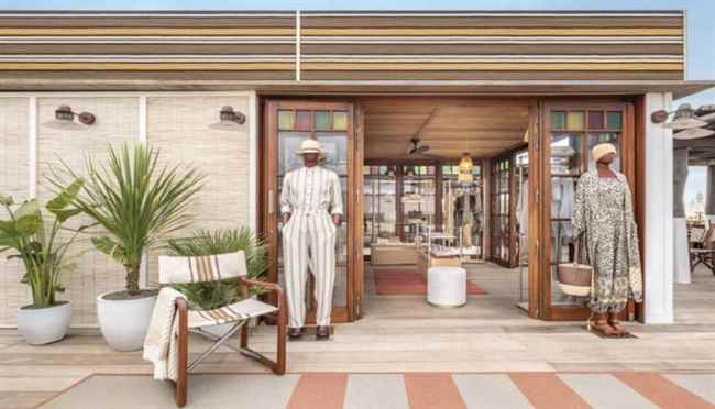 Loro Piana تجدّد حضورها في La Réserve à la Plage