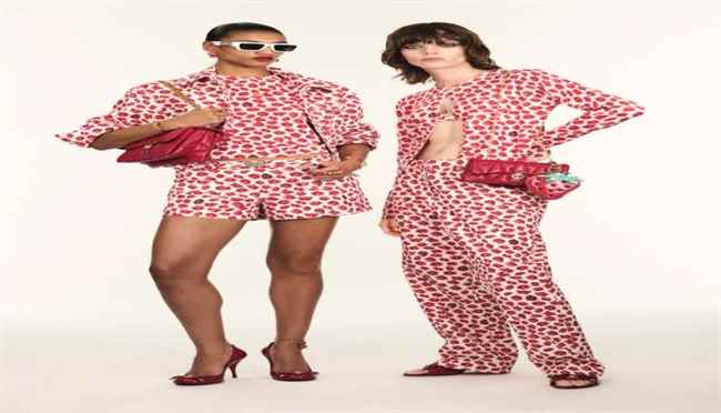 مجموعات VERSACE RESORT 2025: الفرح والتفاؤل