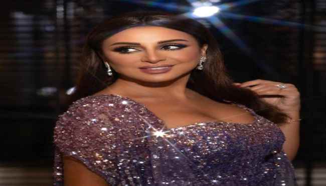 النجمة أنغام تخطف الأنظار بفستان متلألئ.. هذا سعره