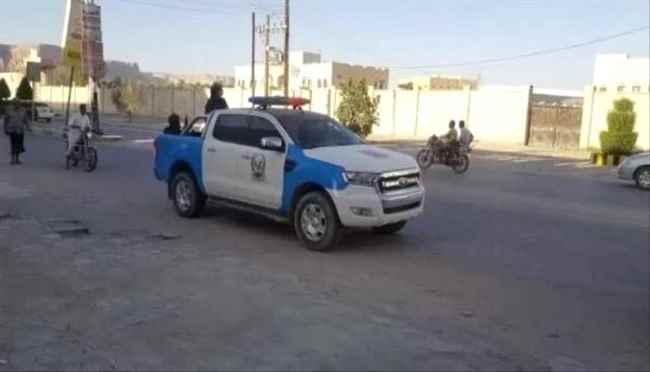 ضبط اجنبي متهم بجريمة نصب واحتيال بسيئون
