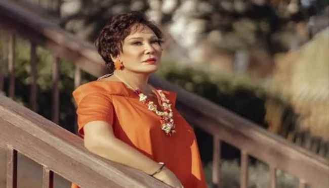 حقيقة مشاجرة الفنانة لبلبة والفنانة إلهام شاهين