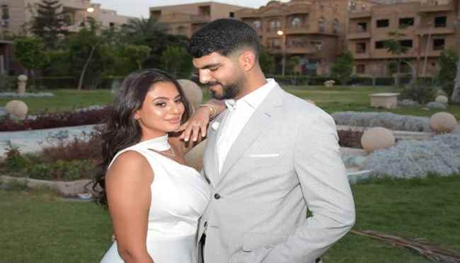 الفنانة أمل رزق تحتفل بخطوبة ابنتها في جو عائلي