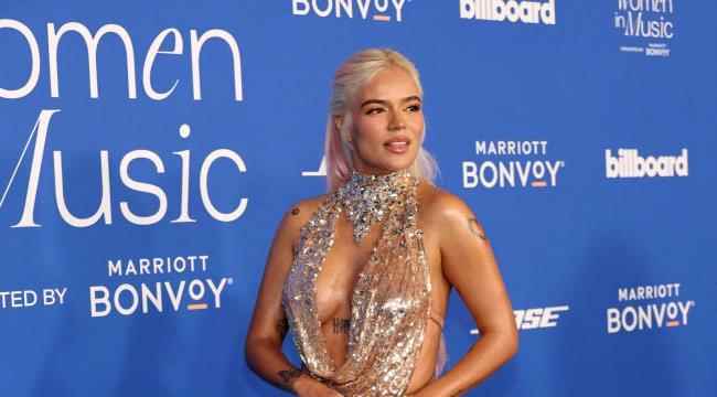 من هي امرأة العام! أبرز اطلالات النجمات الفائزات بجوائز Billboard Women in Music Awards.
