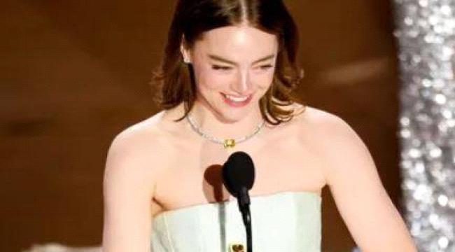 أوسكار 2024... إيما ستون أفضل ممثلة وبيلي أيليش تفوز مرتين