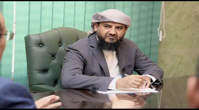  للمرة الثانية أبناء المنطقة الوسطى يناشدون النائب المحرمي و محافظ أبين بشأن وقود الكهرباء