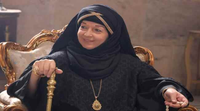 عيد الأم على طريقة "دريّة خانم" يجتاح الـ"سوشيال ميديا": قتل الأبناء!