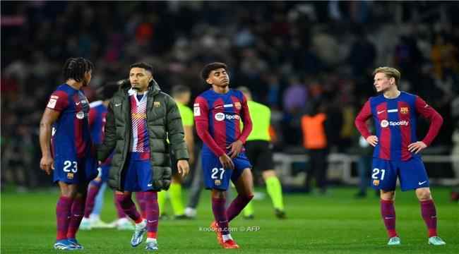 عرض الهلال الخيالي" لنجم برشلونة