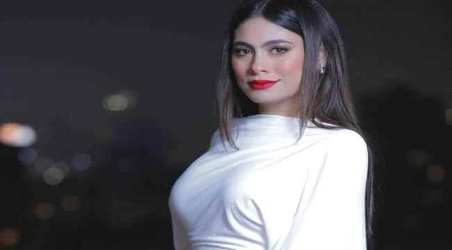 الفنانة هاجر أحمد تكشف  أسباب قبولها "المعلم"