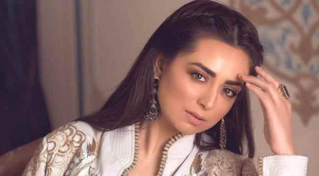 الفنانة هبة مجدي تكشف موقفاً مرعباً تعرضت له في "المدّاح"