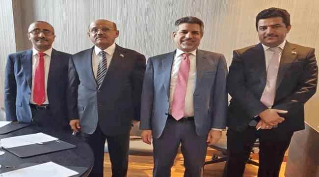 محافظ البنك المركزي يلتقي بعدد من السفراء لدى اليمن