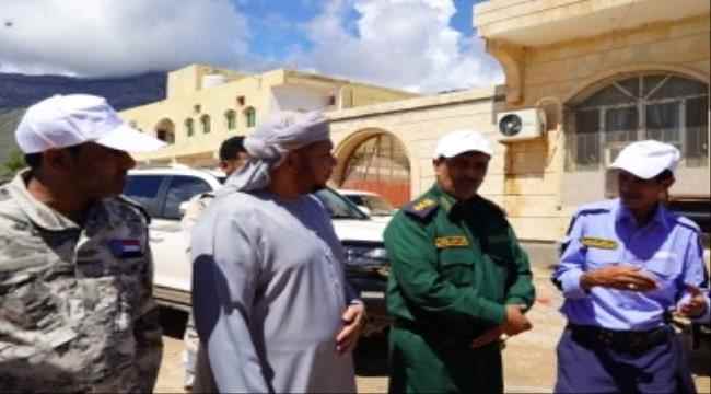 محافظ سقطرى يدشن فعاليات أسبوع المرور العربي في المحافظة تحت شعار (بوعينا نصل آمنين)