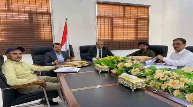دبوان يترأس اجتماعًا لفتح مظاريف شركات النقل الراغبة في نقل الحجاج إلى الأراضي المقدسة 