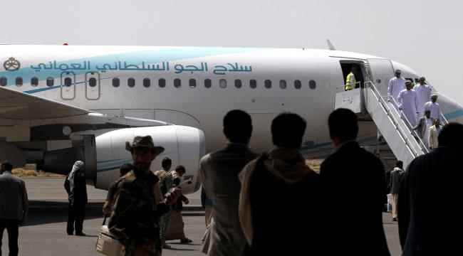 عُمان تقدم نفسها كداعم عسكري للحوثي  وممر آمن لتهريب السلاح والخبراء الإيرانيين