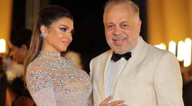 التعليق الأول لروجينا بعد أزمة زوجها وطارق الشناوي بسببها