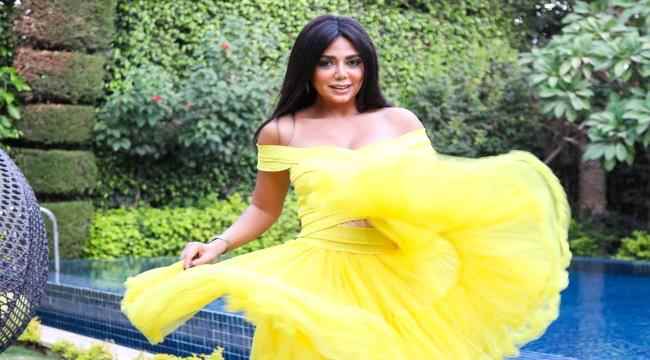 الفنانة رانيا يوسف تحتفل بانتهاء تصوير "السرداب"
