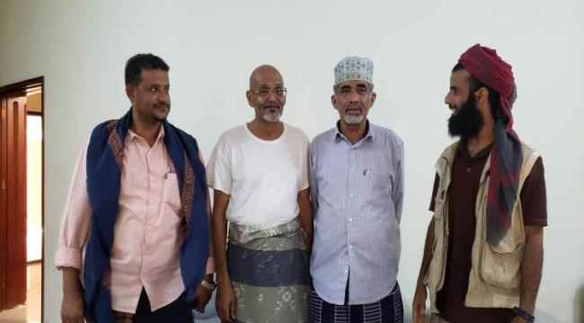 الفريق الركن محمود الصبيحي يزور الشيخ سعيد الزيبي