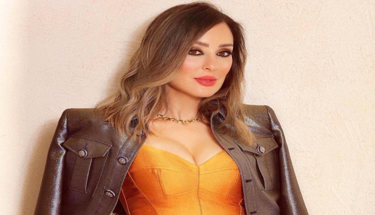 الاعلامية وفاء الكيلاني تثير ضجةً بتغيّر ملامحها بسبب التجميل