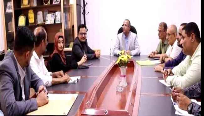 الوزير الزعوري يناقش مع وحدة الإستجابة برئاسة مجلس الوزراء الملف الإنساني