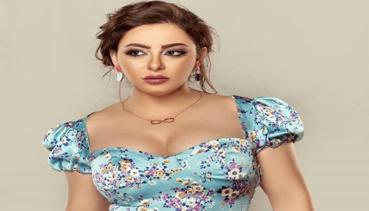 النجمة إلهام عبد البديع تردّ على انتقادات ظهورها عبر "تيك توك"