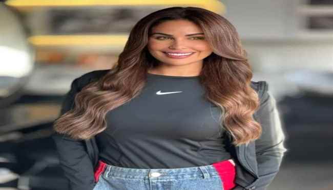 الفنانة مي سليم تثير الجدل بصورة مع شاب وتكشف الحقيقة