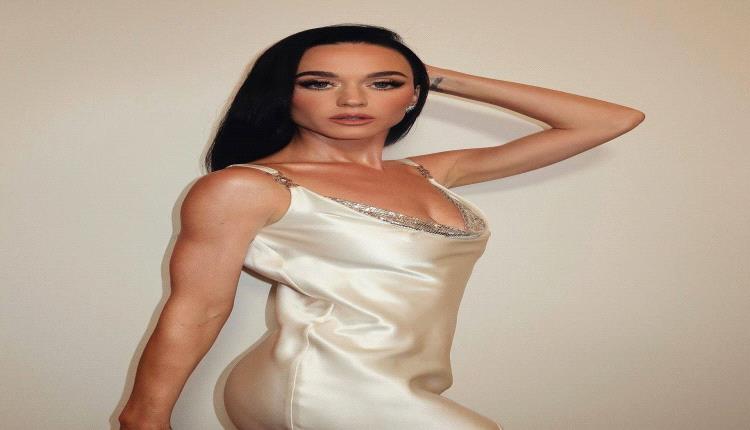 نجمات بتنسيقات ذكية لإطلالات monochromatic مميّزة