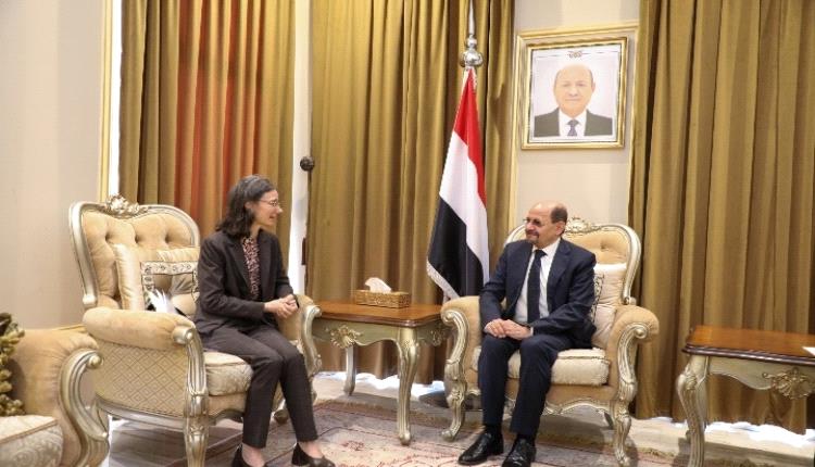 الزنداني : إدانة الأعمال التخريبية للمليشيات الحوثية في البحر الأحمر خطوة في الطريق الصحيح