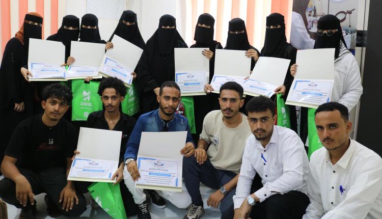 الكلية الوطنية للعلوم الطبية تقيم حفل تكريم لاوائل الطلاب واستقبال المستجدين للعام الدراسي 2024--2025