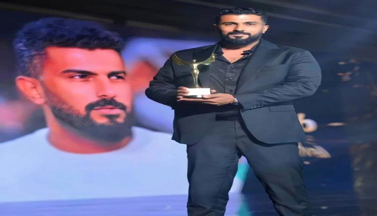 انفعال المخرج محمد سامي على العاملين في "إش إش"