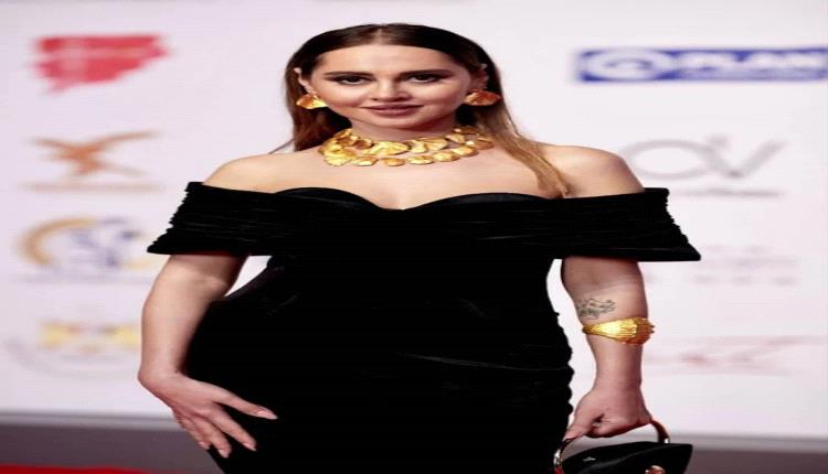 الفنانة ياسمين رئيس تكشف عن الصورة الأولى من فيلمها الجديد