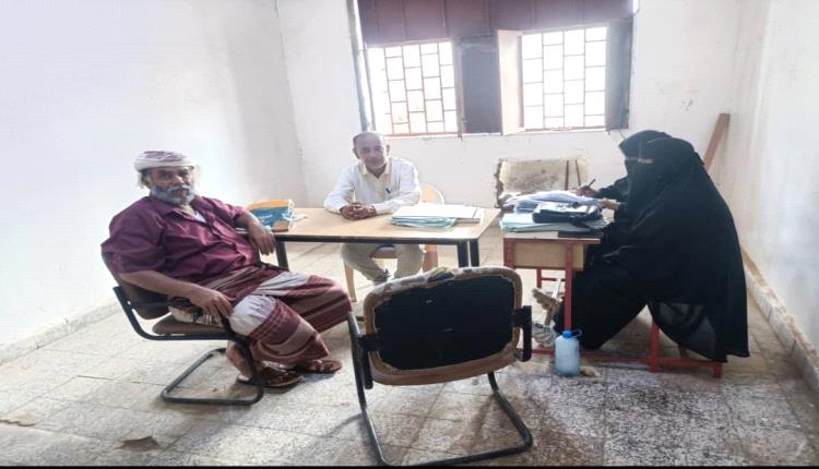 مدير عام زنجبار يدشن العمل بفرع الأحوال المدنية بالمديرية بديوان المحافظة القديم