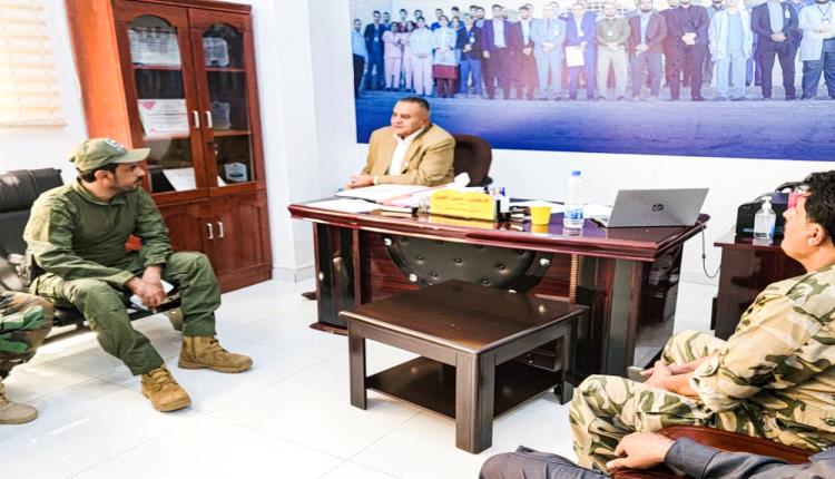 مدير عام هيئة مستشفى شبوة يستقبل العميد باعوم ويؤكد على أهمية الخدمات المجانية للمواطنين