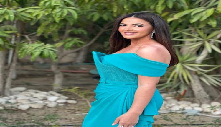 كايلا ابنة الفنانة دنيا سمير غانم تقلّد خالتها في فيديو طريف