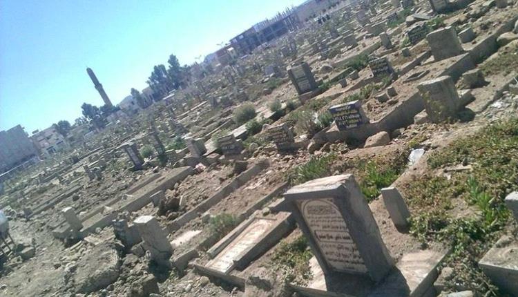 لهذ السبب استهدافت أمريكا مقبرتين بصنعاء