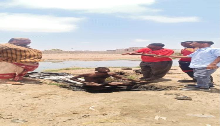 رئيس الخدمات بخورمكسر باعش طفح الصرف الصحي بمنطقة العريش عمل تخريبي ومتعمد