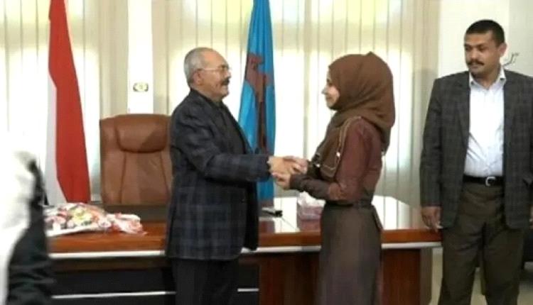 قيادية في حزب المؤتمر تفجرها مدوية وتتهم قبائل "طوق صنعاء" بخيانة الرئيس صالح