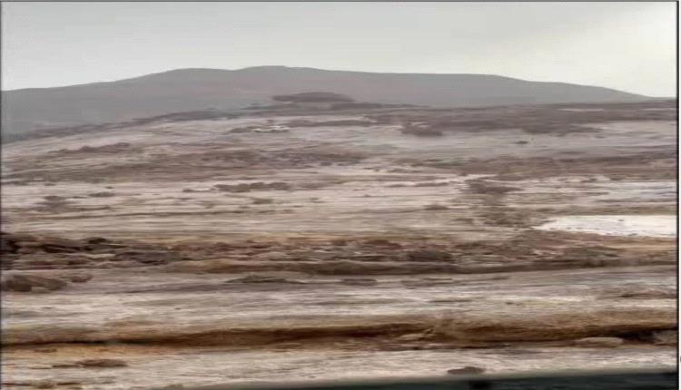 بينهم لاعب شهير  .. العثور على جثامين 8 يمنيين على الحدود السعودية