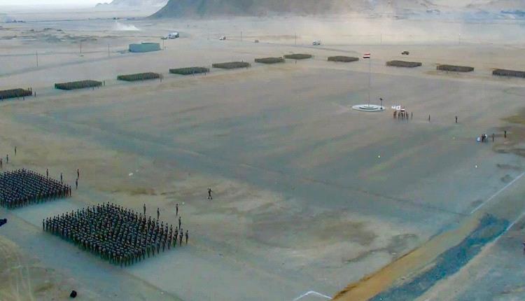 مأرب.. الفرقة الأولى قوات الطوارئ تختتم دورة الاستجداد وتدشن الدورات التخصصية بحضور عسكري رفيع