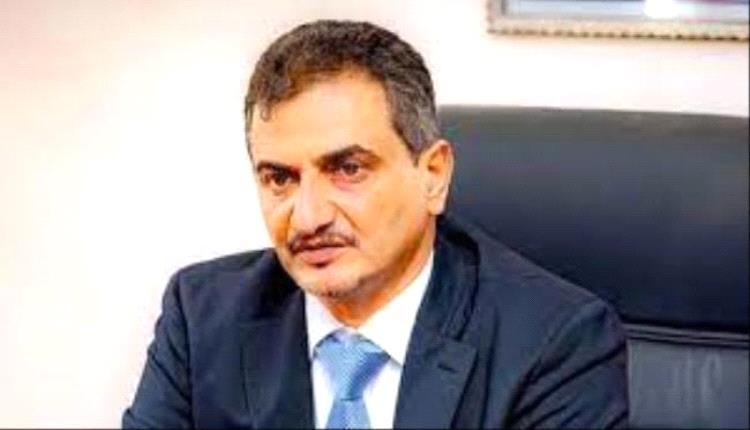 محافظ عدن يعزي اللواء بن بريك في وفاة شقيقه وابن عمه