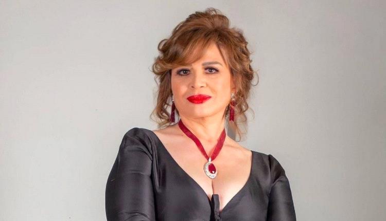 قبل العرض المنتظر… إلهام شاهين تصعّد ضد منتقدي منى زكي