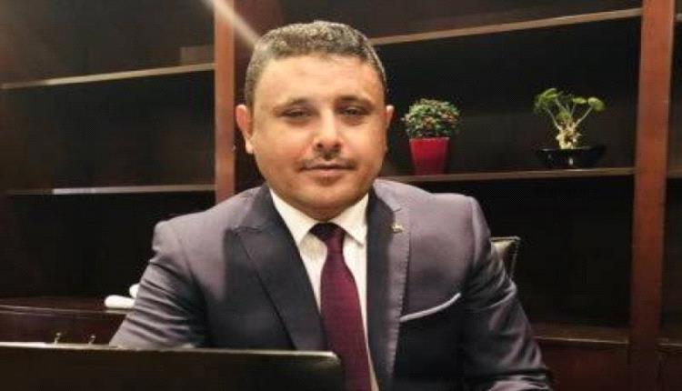 ياسر اليافعي يتفاعل بهاشتاج #حضرموت_تطر_الاخوان ويتهم #الجماعة بالمتاجرة بشعارات الوحدة والدين لفرض نفوذهم