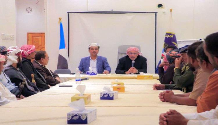 الكثيري يلتقي عدداً من مشايخ ووجهاء قبائل يافع في وادي حضرموت