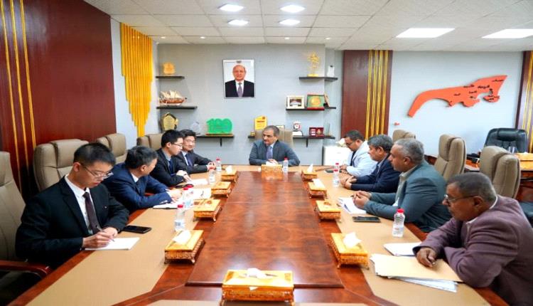 لملس يبحث مع القائم بأعمال السفير الصيني توسيع مجالات الشراكة ودعم المشاريع التنموية بعدن*