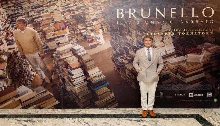 لحظة فارقة في عالم الموضة… برونييلو يبهر الحضور بأناقة غير مسبوقة