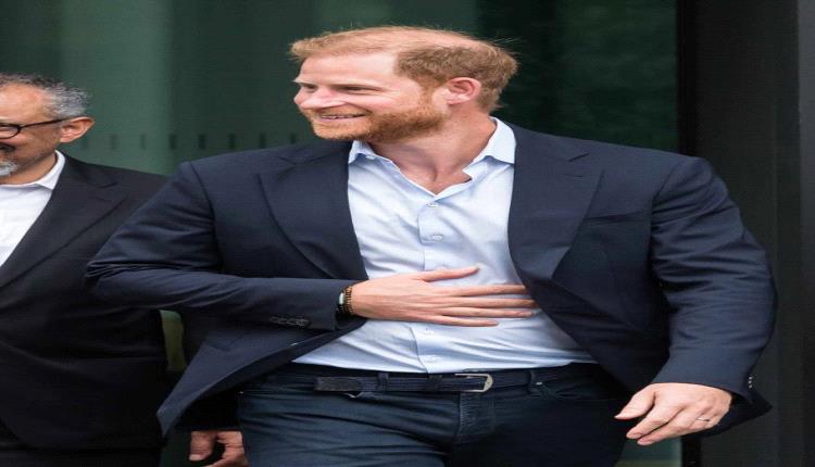 الأمير هاري بين الحماية والحرية: تداعيات استعادة المرافقة الأمنية